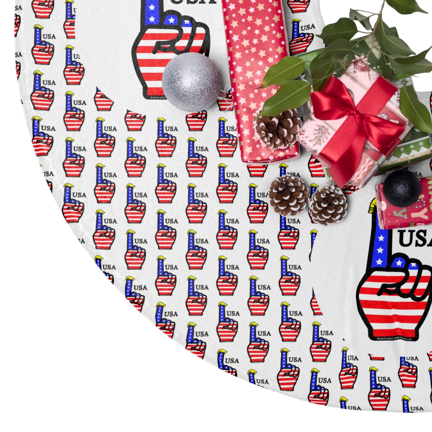 USA-1 Themed Christmas Tree Skirt, Holiday Decor, Festive Christmas Decoration, Family Gatherings, Unique Gift